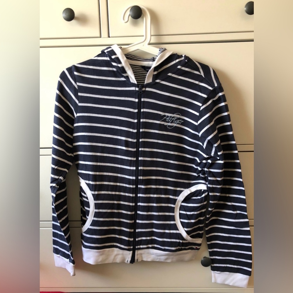NWOT Tommy Hilfiger hoodie